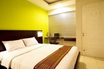 Legreen Suite Ratulangi Амбон Екстериор снимка